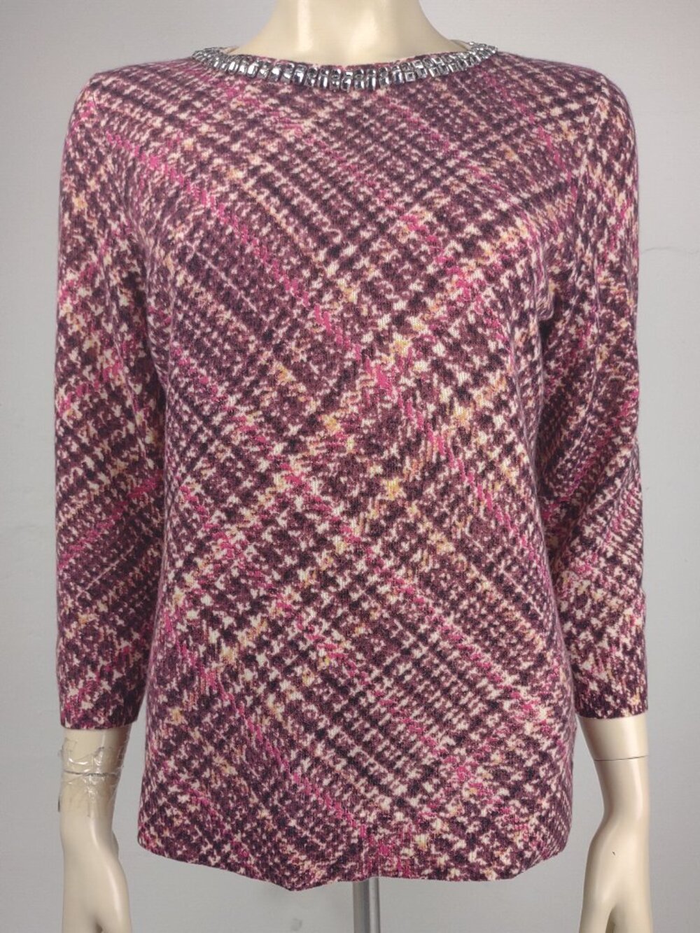 Talbots pink purple 100% Cashmere jeweled neck pullover sweater ladies Medium